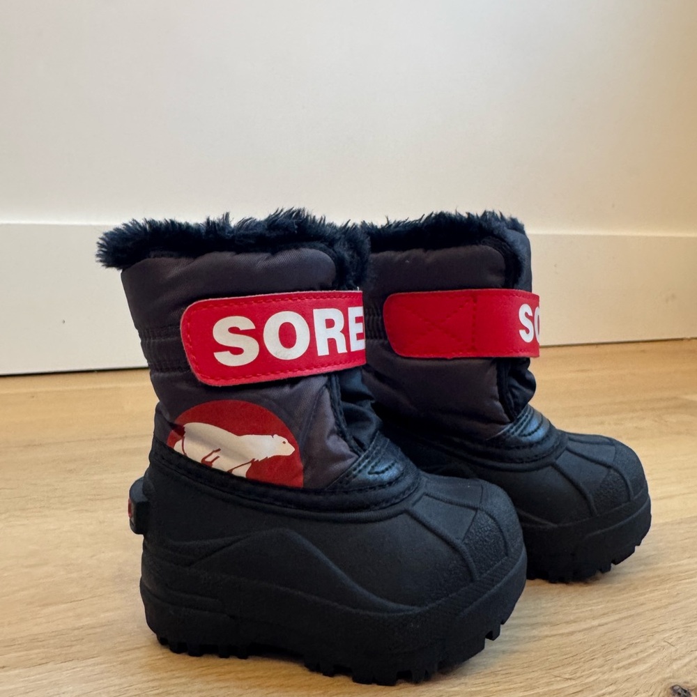 Sorel Kids' black and red winter snow boots toddler boy size 5